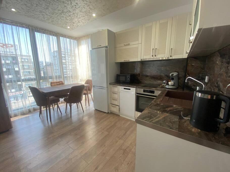 Cozy-1Bd Flat Apartman Plovdiv Kültér fotó
